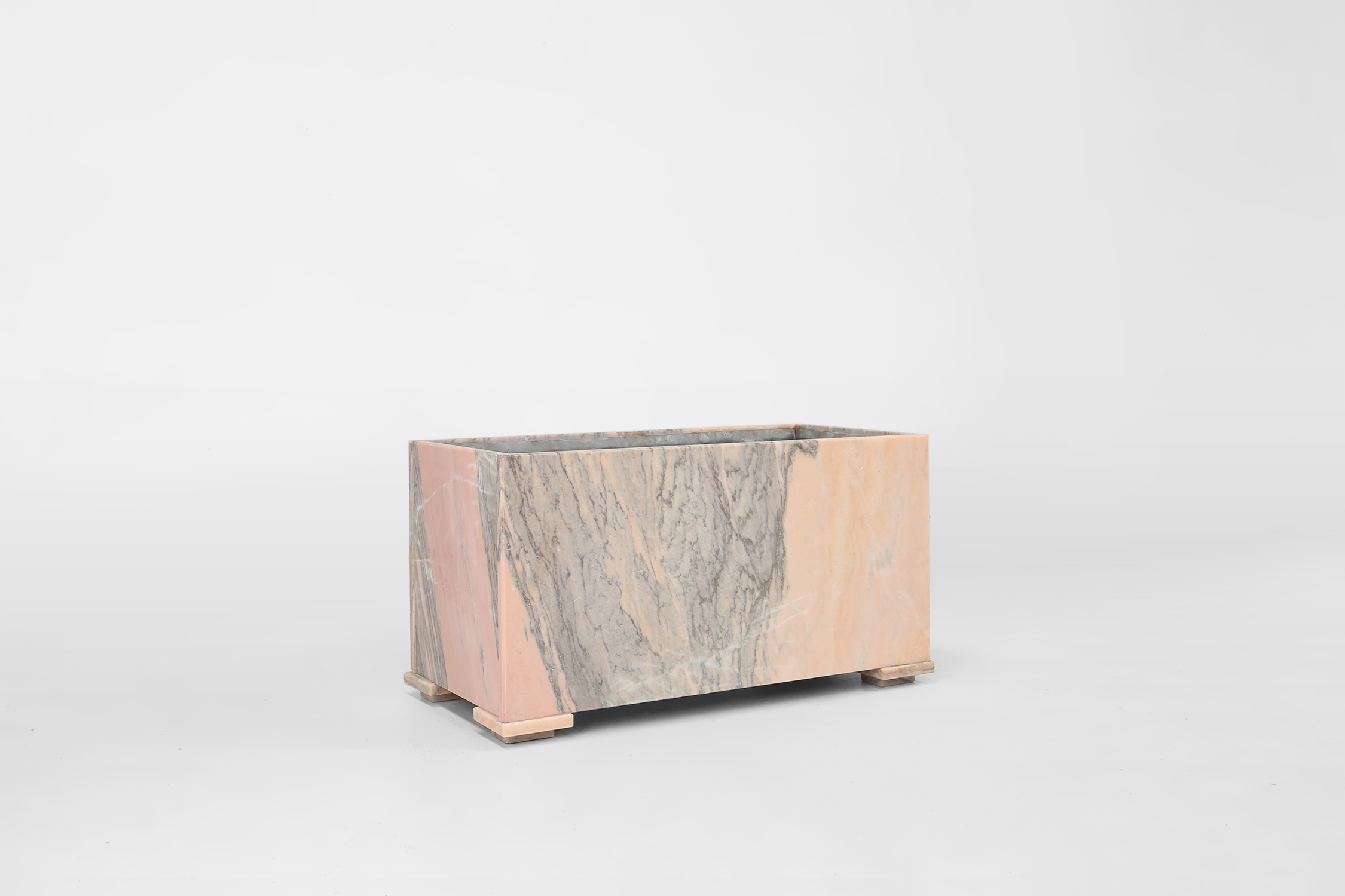 Large planter in pink marble, Belgium ca. 1980thumbnail